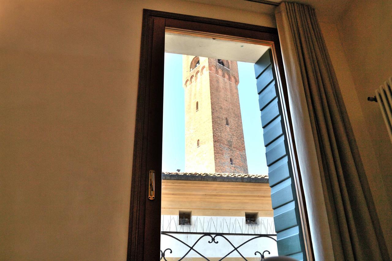 Portico Oscuro Deluxe Apartment - Centro Citta Treviso Exterior foto